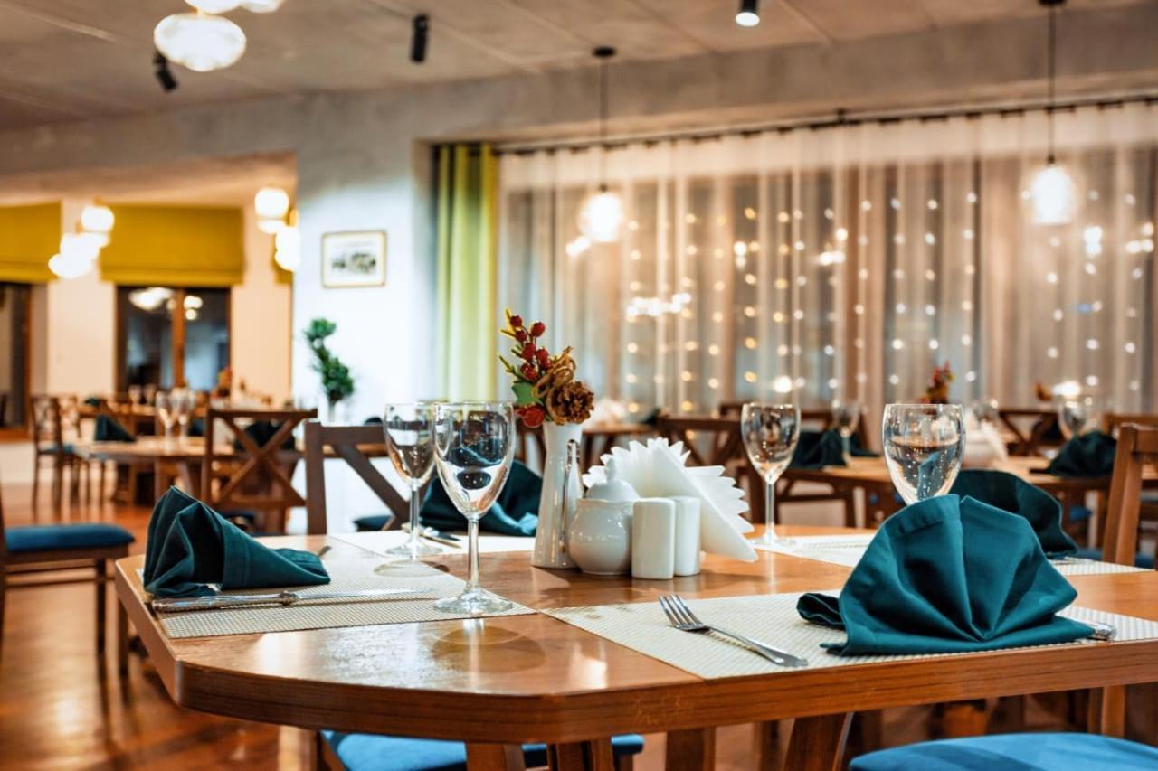 Park Hotel Kokshetau Shchūchīnsk المظهر الخارجي الصورة